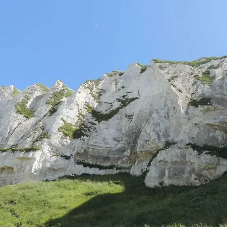 Front De Et Falaise 317 1er Etage Lit Fait Wifi Taxe De Sejour Incluse * Le Tréport